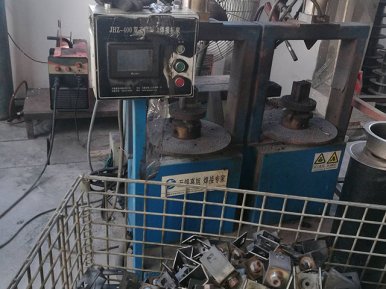 成都抗震支架廠區環境